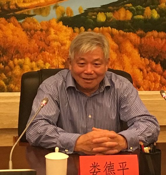 苦修德艺路 义架中外桥